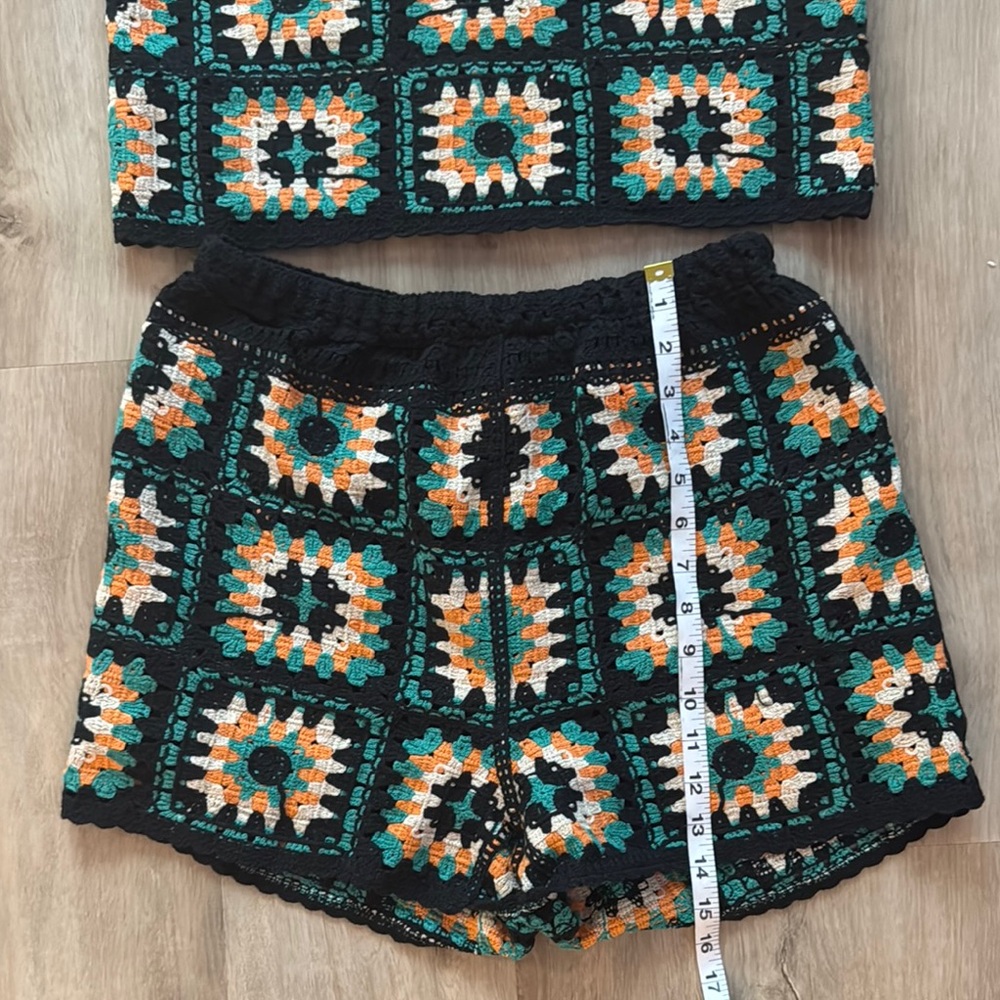 Talulah Crochet Patterned 2 Piece Set - Picture 5 of 7